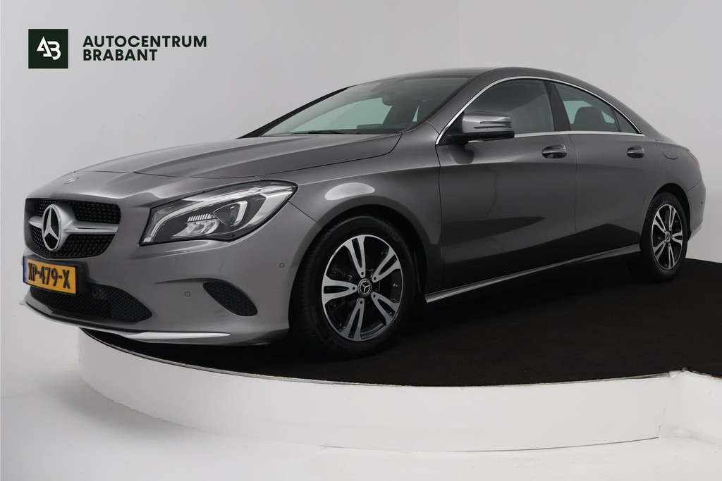 Mercedes-Benz CLA-Klasse 180 Ambition (ACHTERUITRIJCAMERA, CRUISE CONTROL, PARKEERSENSOREN, NAVIGATIE, BLUETOOTH, AIRCO) 47188937-0.jpg | Autocentrum Brabant Breda