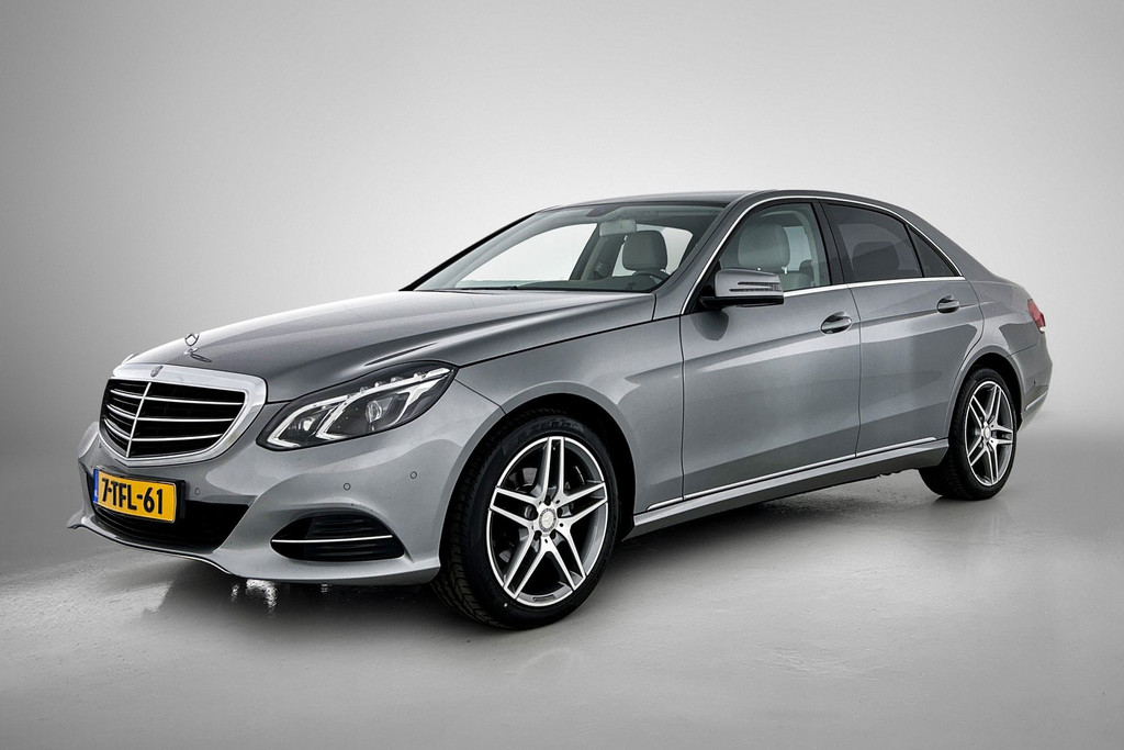 Mercedes-Benz E-Klasse 200 Ambition Elegance(NL-auto, Perfecte Staat, Navi, Parkeersensoren, Cruise Con, Etc) 47283846-0.jpg | Autocentrum Brabant Breda