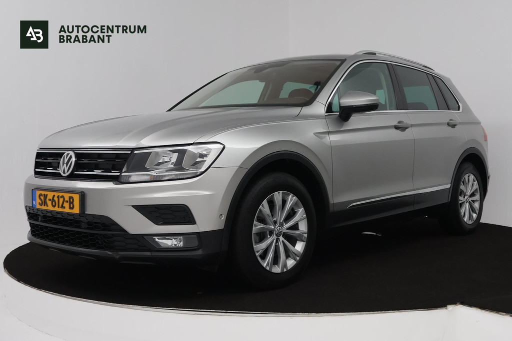 Volkswagen Tiguan 1.4 TSI ACT Comfortline Business (PANORAMADAK, ACHTERUITRIJCAMERA, NAVIGATIE, STOELVERWARMING, PARKEERSENSOREN) 47357330-0.jpg | Autocentrum Brabant Breda