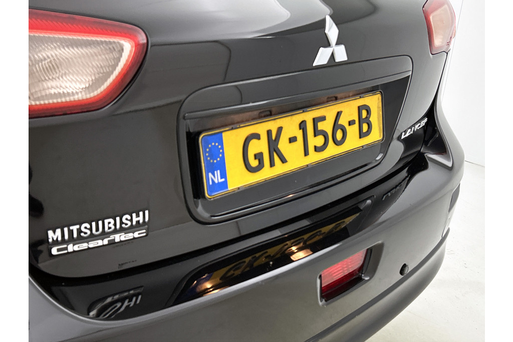Mitsubishi Lancer Sportback 1.6 Limited Edition(NL-auto, Zeer goed OnderH, Parkeersensoren, Etc) 47367518-20.jpg | Autocentrum Brabant Breda