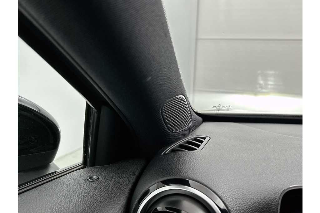 Mercedes-Benz A-Klasse 200 Business Solution AMG(NL-auto, Dealer onderhoud, Trekhaak, Navi, Camera, StoelV, Etc) 47401230-30.jpg | Autocentrum Brabant Breda