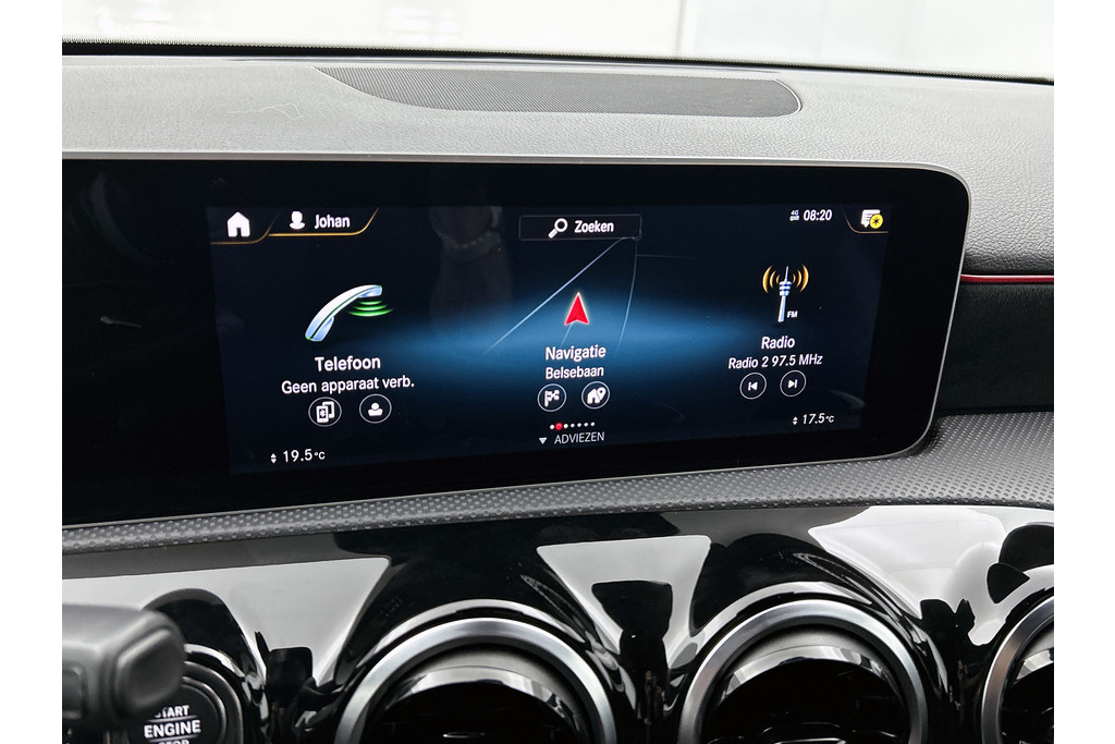 Mercedes-Benz A-Klasse 200 Business Solution AMG(NL-auto, Dealer onderhoud, Trekhaak, Navi, Camera, StoelV, Etc) 47401230-36.jpg | Autocentrum Brabant Breda