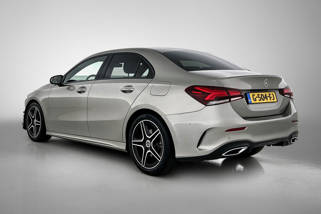 Mercedes-Benz A-Klasse 200 Business Solution AMG(NL-auto, Dealer onderhoud, Trekhaak, Navi, Camera, StoelV, Etc) 47401230-5.jpg | Autocentrum Brabant Breda