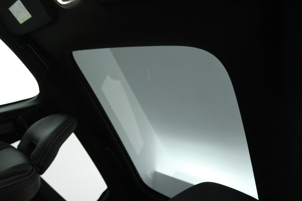 Volvo V40 1.5 T3 Polar+ Sport (STOELVERWARING, ACHTERUITRIJCAMERA, CRUISE CONTROL, PARKEERSENSOREN, NAVIGATIE, NL-AUTO) 47432719-22.jpg | Autocentrum Brabant Breda