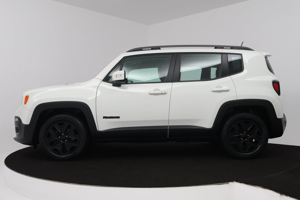Jeep Renegade 1.4 MultiAir Night Eagle (PARKEERSENSOREN, BLUETOOTH, CRUISE CONTROL, NAVIGATIE) 47472418-1.jpg | Autocentrum Brabant Breda