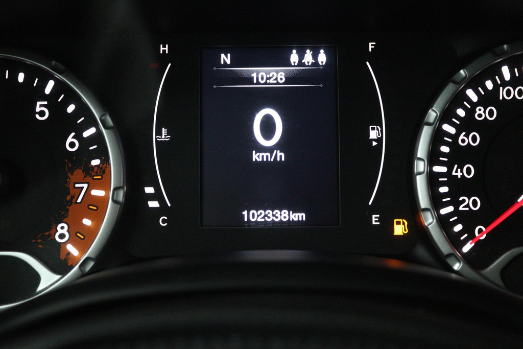 Jeep Renegade 1.4 MultiAir Night Eagle (PARKEERSENSOREN, BLUETOOTH, CRUISE CONTROL, NAVIGATIE) 47472418-10.jpg | Autocentrum Brabant Breda