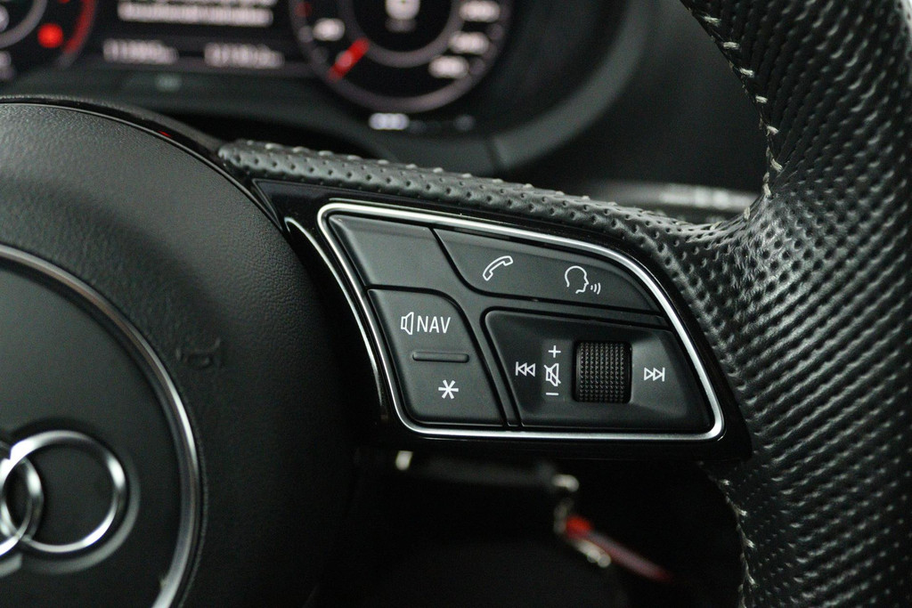 Audi A3 Sportback 35 TFSI CoD Advance Sport (STOELVERWARMING, DIGITALE COCKPIT, AUTOMAAT, NAVIGATIE, PARKEERSENSOREN) 47493561-10.jpg | Autocentrum Brabant Breda