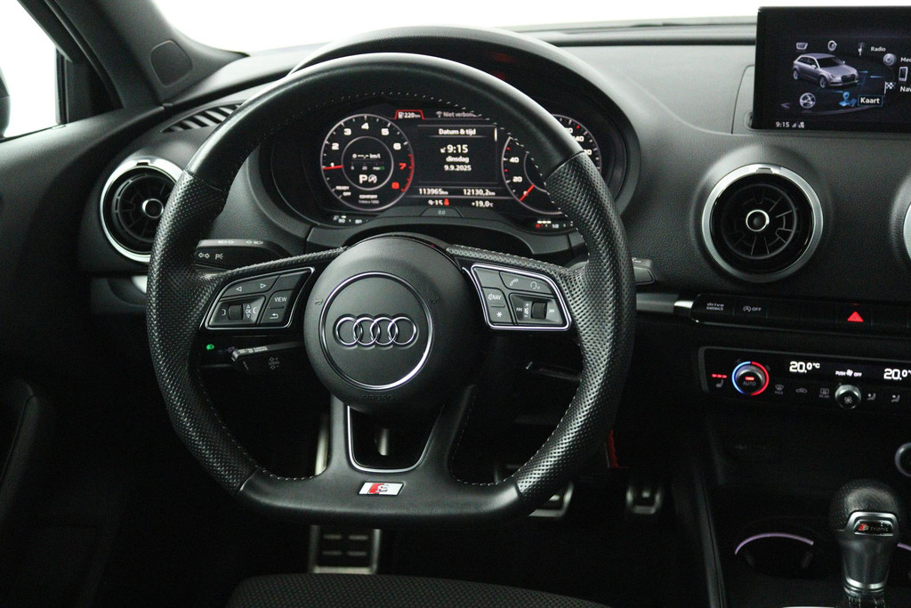 Audi A3 Sportback 35 TFSI CoD Advance Sport (STOELVERWARMING, DIGITALE COCKPIT, AUTOMAAT, NAVIGATIE, PARKEERSENSOREN) 47493561-2.jpg | Autocentrum Brabant Breda