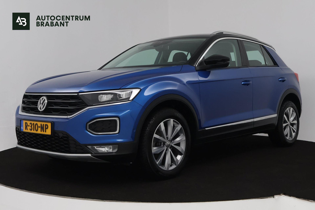 Volkswagen T-Roc 1.5 TSI Sport (NAVIGATIE, CLIMA, PARKEERSENSOREN, STOELVERWARMING, GOED ONDERHOUDEN) 47506576-0.jpg | Autocentrum Brabant Breda