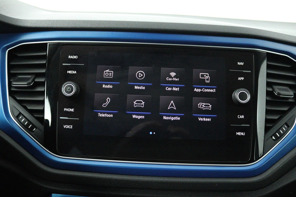 Volkswagen T-Roc 1.5 TSI Sport (NAVIGATIE, CLIMA, PARKEERSENSOREN, STOELVERWARMING, GOED ONDERHOUDEN) 47506576-18.jpg | Autocentrum Brabant Breda