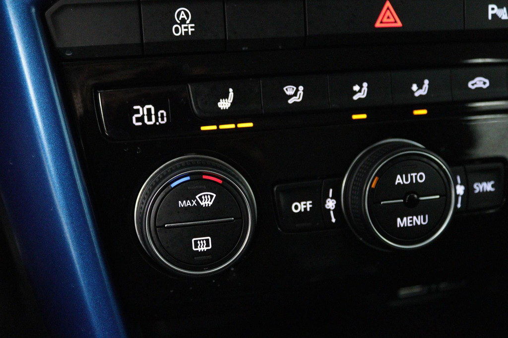 Volkswagen T-Roc 1.5 TSI Sport (NAVIGATIE, CLIMA, PARKEERSENSOREN, STOELVERWARMING, GOED ONDERHOUDEN) 47506576-19.jpg | Autocentrum Brabant Breda