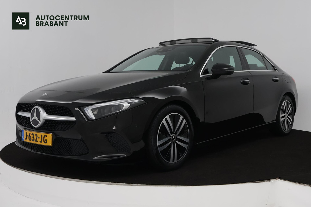 Mercedes-Benz A-Klasse 180 Business Solution Luxury (PANORAMADAK, SFEERVERLICHTING, STOELVERWARMING, ELEKTR STOELEN, CAMERA) 47512141-0.jpg | Autocentrum Brabant Breda