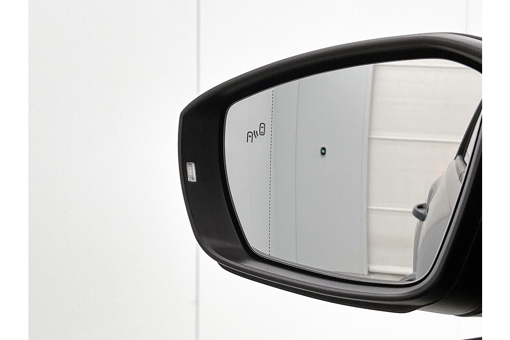 Volkswagen T-Roc 2.0 TSI 4Motion Sport (PANORAMADAK, AFNEEMBARE TREKHAAK, CAMERA, DIGITALE COCKPIT, DEALER ONDERHOUDEN) 47533987-15.jpg | Autocentrum Brabant Breda