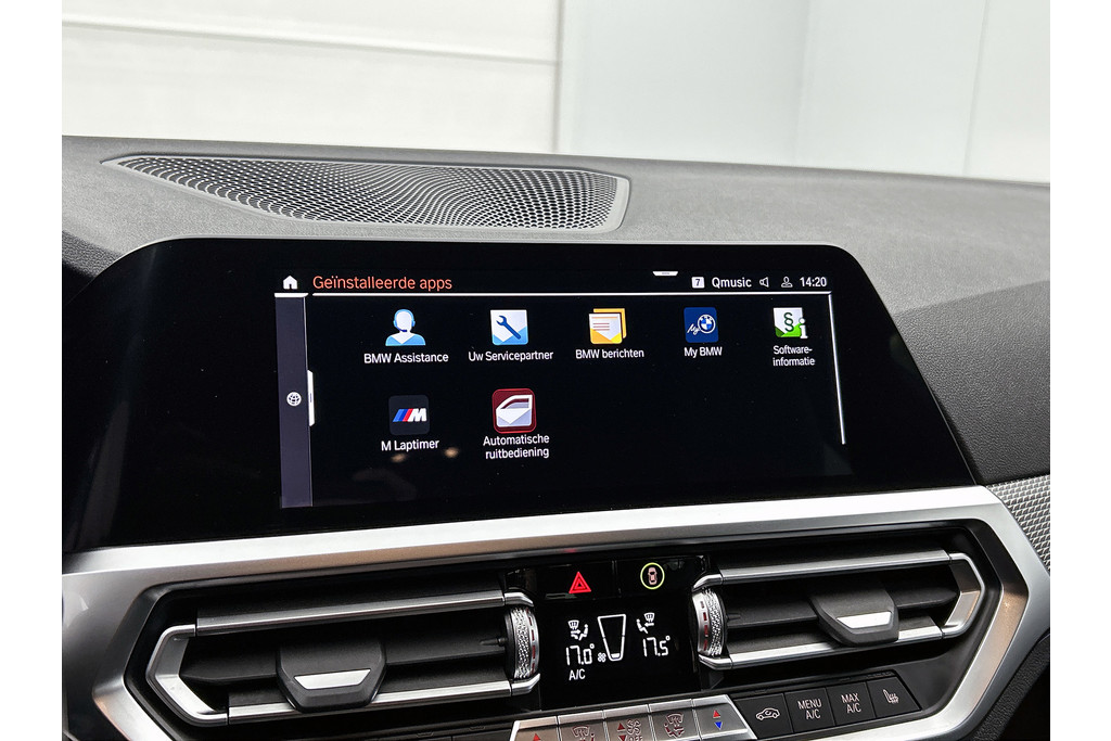 BMW 3 Serie Touring 330i M-SPORT Business Edition Plus(Dealer OnderH, Navi, Camera, Lane Assist, Active Cruise, PDC V+A Etc) 47539406-24.jpg | Autocentrum Brabant Breda