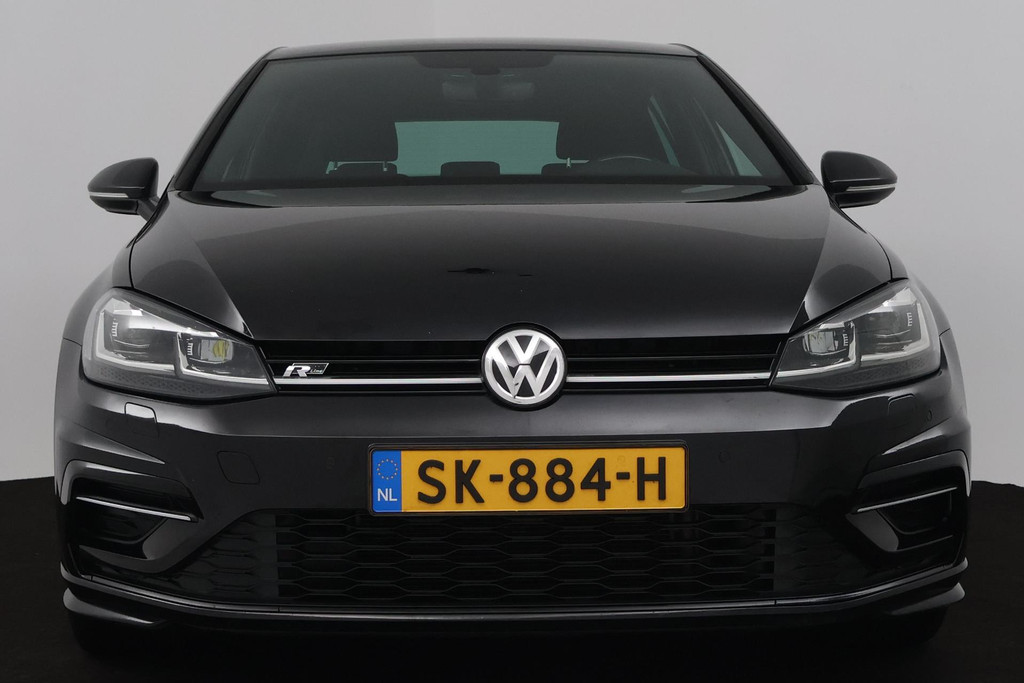 Volkswagen Golf 1.0 TSI Highline Business R (DIGITALE COCKPIT, STOELVERWARMING, PARKEERSENSOREN, CRUISE CONTROL ADAPTIEF) 47675069-16.jpg | Autocentrum Brabant Breda