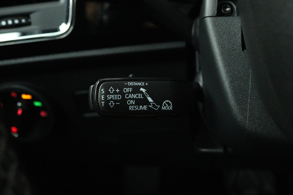 SEAT Ateca 1.5 TSI FR Business Intense (PANORAMADAK, DIGITALE COCKPIT, ACHTERUITRIJCAMERA, STOELVERWARMING, BEATS AUDIO) 47710577-11.jpg | Autocentrum Brabant Breda