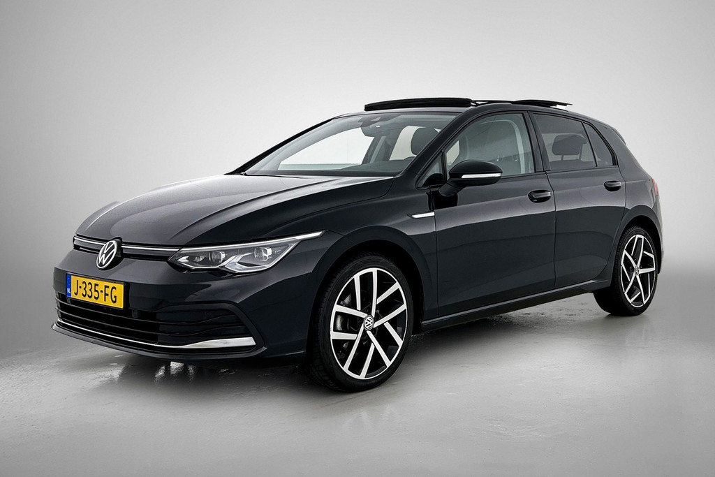 Volkswagen Golf 1.5 eTSI Sport Automaat (PANO, SFEERVERLICHTING, ADAPTIVE CRUISE, STOELVERWARMING, MASSAGE STOELEN, CARPLAY) 47887616-0.jpg | Autocentrum Brabant Breda