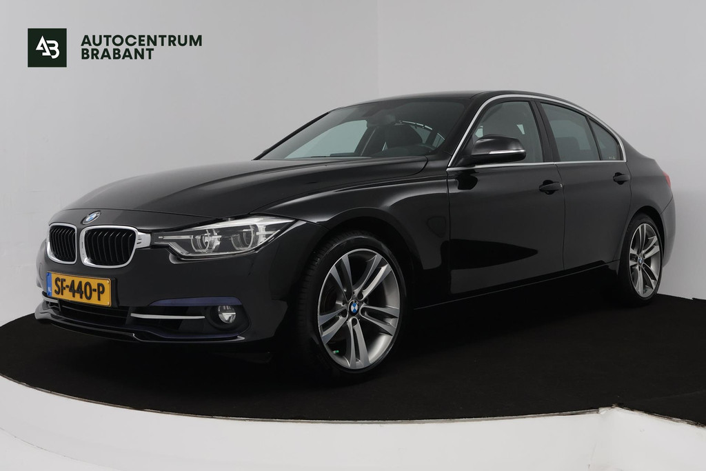 BMW 3 Serie 320i High Executive (GROOT-NAVIGATIE, ELEKT. WEGKLAPBARE TREKHAAK, STOELVERWARMING, DEALER ONDERHOUDEN) 47900084-0.jpg | Autocentrum Brabant Breda