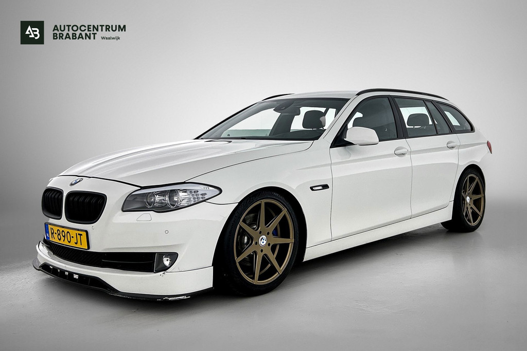 BMW 5 Serie Touring 520d High Executive(Goed OnderH, Navi Pro, StoelV, Parkeersensoren, Clima Con, Etc) 48316918-0.jpg | Autocentrum Brabant Breda