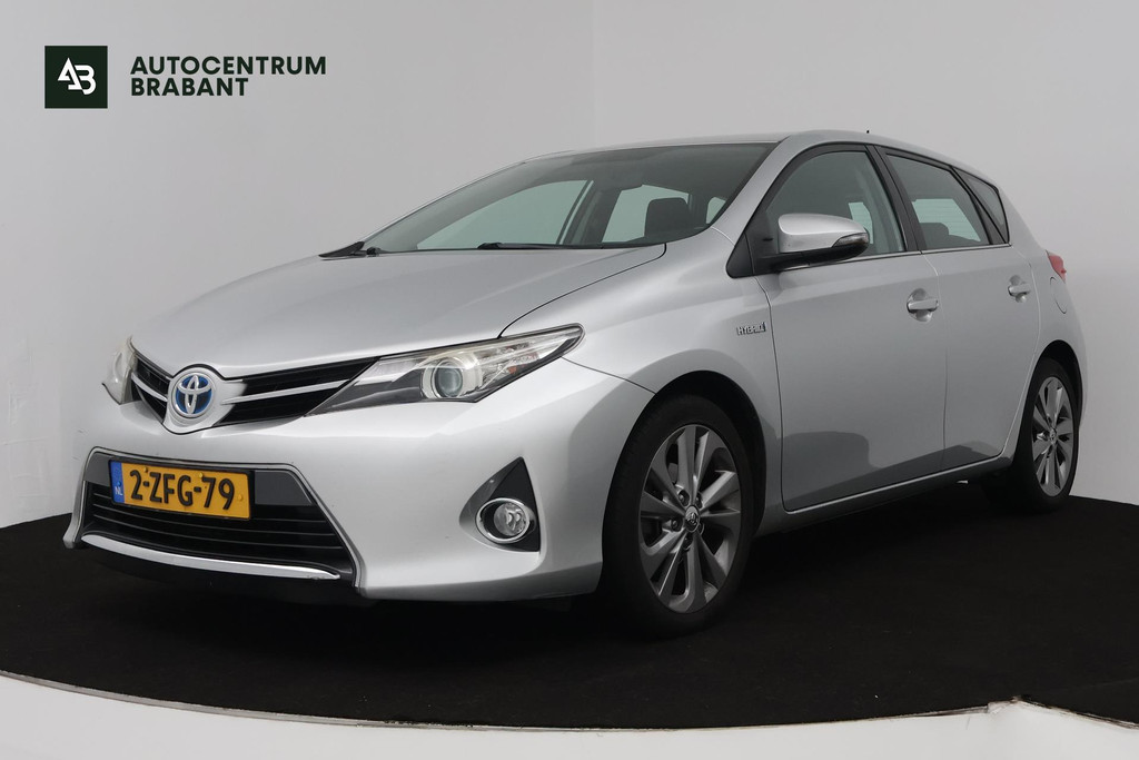 Toyota Auris 1.8 Hybrid Lease (ACHTERUITRIJCAMERA, AUTOMAAT, NAVIGATIE, DEALER ONDERHOUDEN) 48355692-0.jpg | Autocentrum Brabant Breda