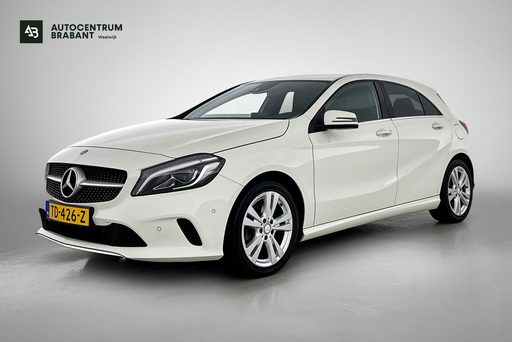 Mercedes-Benz A-Klasse 180 BlueEFFICIENCY Business (STOELVERWARMING, LED, PARKEERSENSOREN, DEALER ONDERHOUDEN, SPORTSTOELEN) 48366631-0.jpg | Autocentrum Brabant Breda