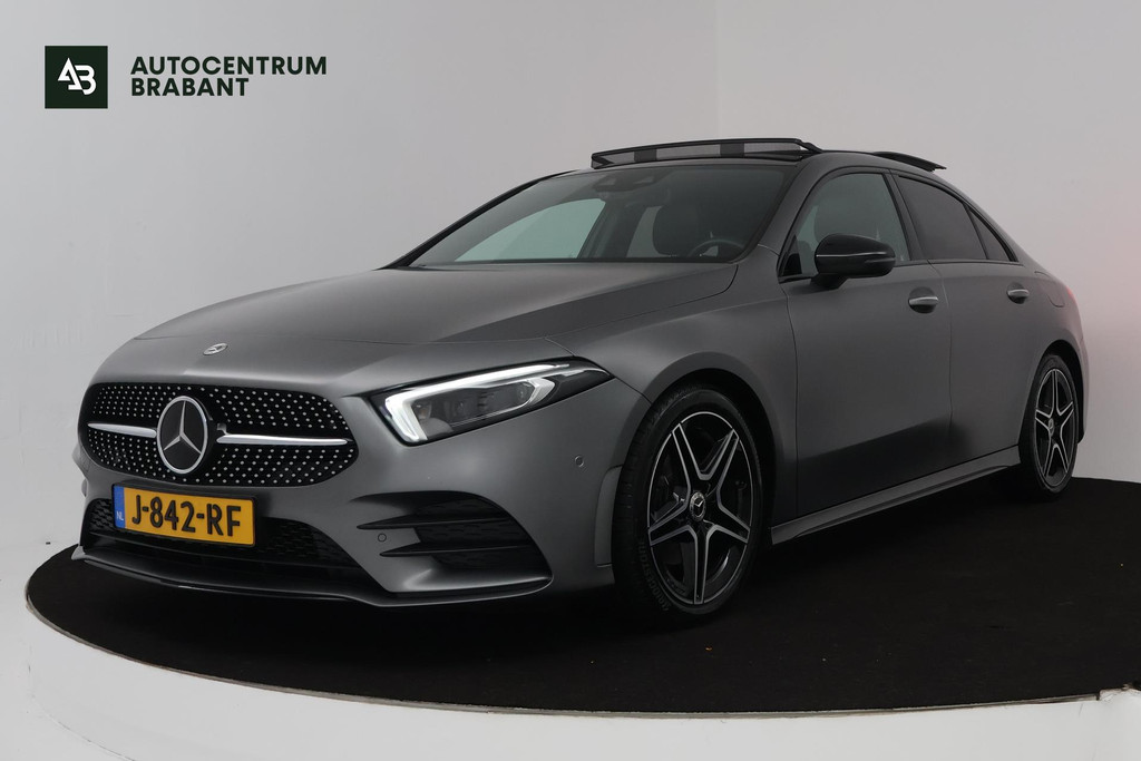 Mercedes-Benz A-Klasse 180 Business Solution AMG (PANORAMADAK, SFEERVERLICHTING, STOELVERWARMING, CAMERA, ELEKTR STOELEN) 48420792-0.jpg | Autocentrum Brabant Breda