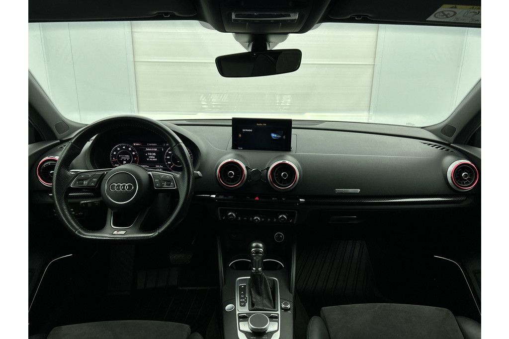 Audi A3 Sportback 1.4 TFSI CoD Design 2x S-Line Plus(Goed OnderH, Camera, Navi, StoelV, Digitale Dash, Parkeersensoren, Etc) 48482441-1.jpg | Autocentrum Brabant Breda
