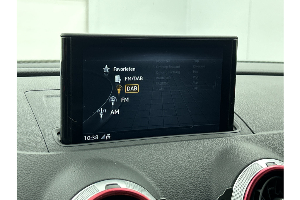 Audi A3 Sportback 1.4 TFSI CoD Design 2x S-Line Plus(Goed OnderH, Camera, Navi, StoelV, Digitale Dash, Parkeersensoren, Etc) 48482441-29.jpg | Autocentrum Brabant Breda