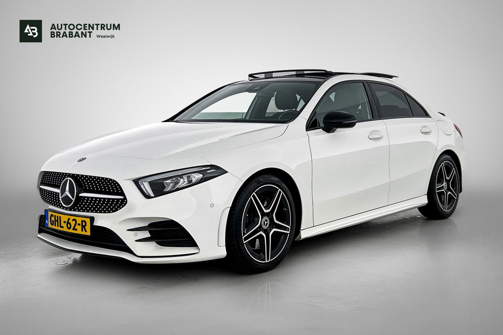 Mercedes-Benz A-Klasse 250 Premium Plus AMG-Line (Dealer OnderH, Panorama, Sfeerverlichting, Camera, StoelV, PDC V+A, Etc) 48490419-0.jpg | Autocentrum Brabant Breda