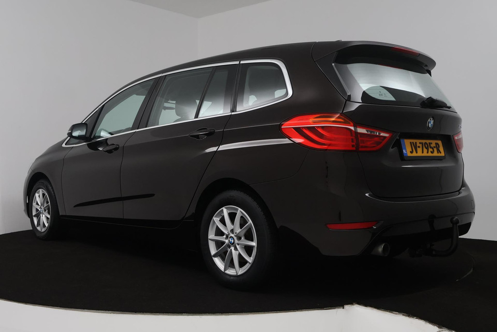 BMW 2 Serie Gran Tourer 216i Centennial Executive 7p. (TREKHAAK AFNEEMBAAR, CARPLAY, PDC, LED, CLIMA, 7 ZITTER, NL AUTO) 48527258-4.jpg | Autocentrum Brabant Breda