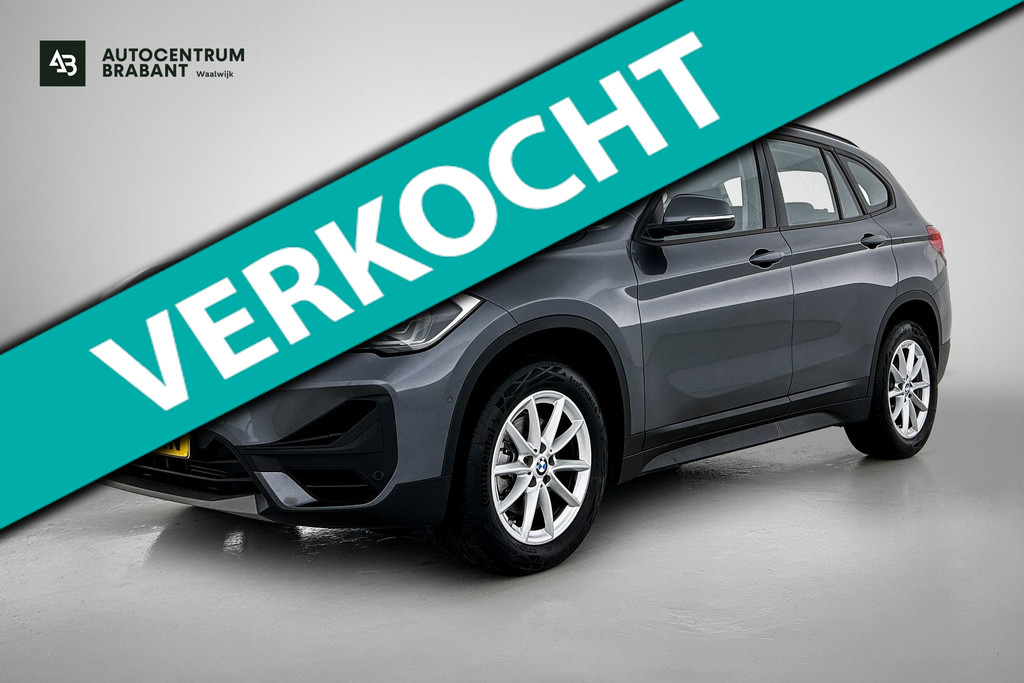 BMW X1 SDrive18i Executive Edition (GROOT-NAVIGATIE, CARPLAY, CAMERA, HEAD-UP, CLIMA, 1e EIGENAAR, GOED ONDERHOUDEN) 48567754-0.jpg | Autocentrum Brabant Breda
