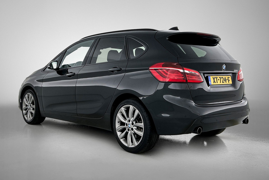 BMW 2 Serie Active Tourer 225i Luxury Automaat (PANORAMADAK, AFNEEMBARE TREKHAAK, STOELVERWARMING, SFEERVERLICHTING) 48567938-5.jpg | Autocentrum Brabant Breda