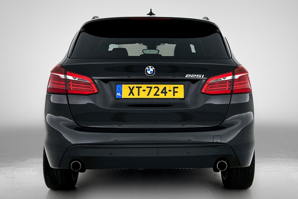 BMW 2 Serie Active Tourer 225i Luxury Automaat (PANORAMADAK, AFNEEMBARE TREKHAAK, STOELVERWARMING, SFEERVERLICHTING) 48567938-9.jpg | Autocentrum Brabant Breda