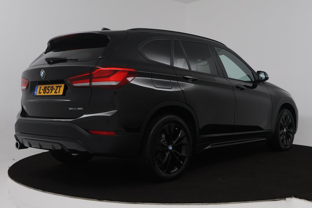 BMW X1 SDrive18i Business Edition (NAVIGATIE, STOELVERWARMING, HEAD-UP, SFEEVERLICHTING, 1e EIGENAAR, DEALER ONDERHOUDEN) 48568073-11.jpg | Autocentrum Brabant Breda