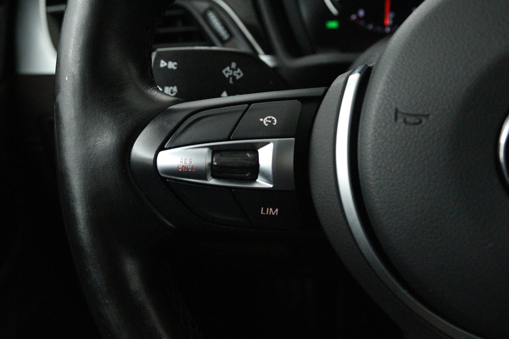 BMW X1 SDrive18i Business Edition (NAVIGATIE, STOELVERWARMING, HEAD-UP, SFEEVERLICHTING, 1e EIGENAAR, DEALER ONDERHOUDEN) 48568073-9.jpg | Autocentrum Brabant Breda