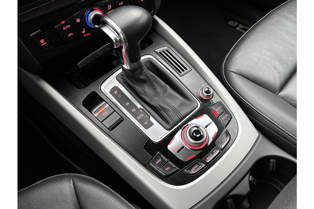 Audi Q5 2.0 TFSI quattro Pro S-Line Plus(Zeer Goed OnderH,Trekhaak, Navi, Parkeersensoren V+A, StoelV, Leer, Etc) 48578604-4.jpg | Autocentrum Brabant Breda