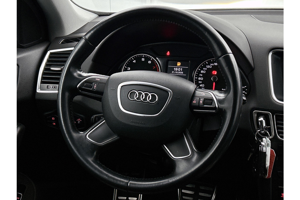 Audi Q5 2.0 TFSI quattro Pro S-Line Plus(Zeer Goed OnderH,Trekhaak, Navi, Parkeersensoren V+A, StoelV, Leer, Etc) 48578604-5.jpg | Autocentrum Brabant Breda