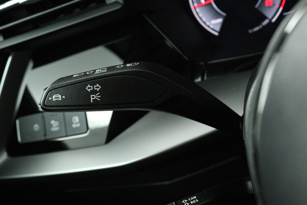 Audi A3 Sportback 30 TFSI Advanced edition (DIGITALE COCKPIT, LANE-ASSIST, CRUISE CONTROL ADAPTIEF, STOELVERWARMING, SENSOREN) 48591050-8.jpg | Autocentrum Brabant Breda