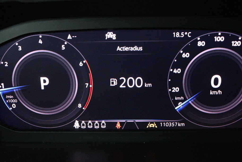 Volkswagen Tiguan Allspace 1.5 TSI Comfortline Business 7p. (PANORAMADAK, DIGITALE COCKPIT, CAMERA, AUTOMAAT) 48591317-8.jpg | Autocentrum Brabant Breda