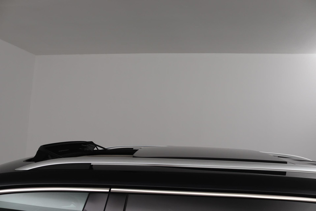 Volkswagen Tiguan Allspace 1.5 TSI Comfortline Business 7p. (PANORAMADAK, DIGITALE COCKPIT, CAMERA, AUTOMAAT) 48591317-9.jpg | Autocentrum Brabant Breda