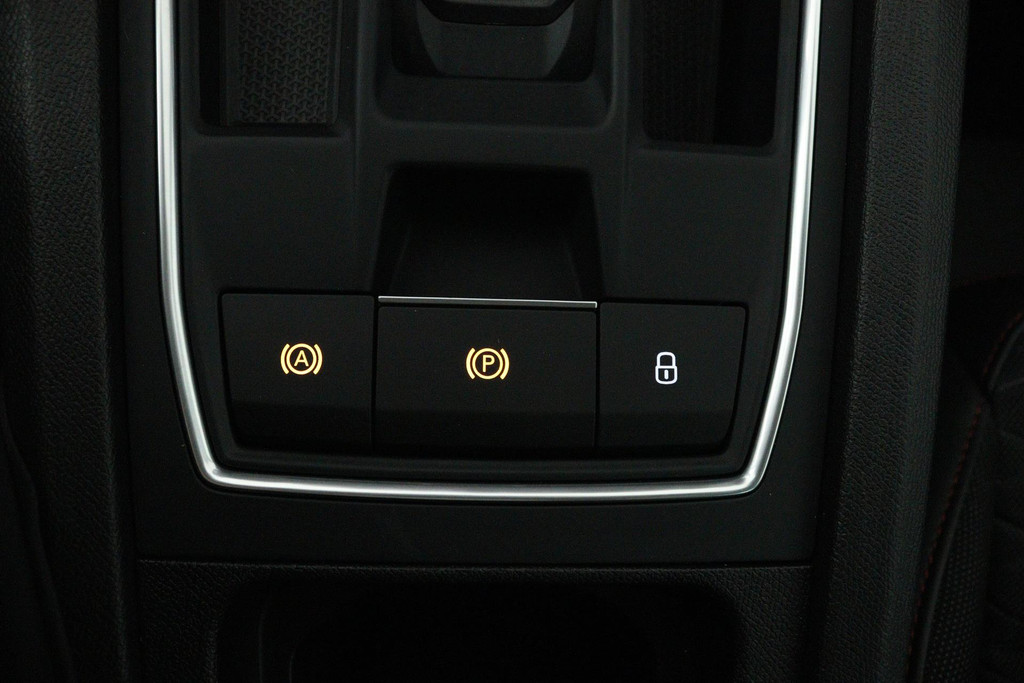 SEAT Leon 1.0 eTSI FR Business Intense (PANORAMADAK, TREKHAAK, SFEERVERLICHTING, CAMERA, CARPLAY. CRUISE CONTROL ADAPTIEF) 48591496-15.jpg | Autocentrum Brabant Breda