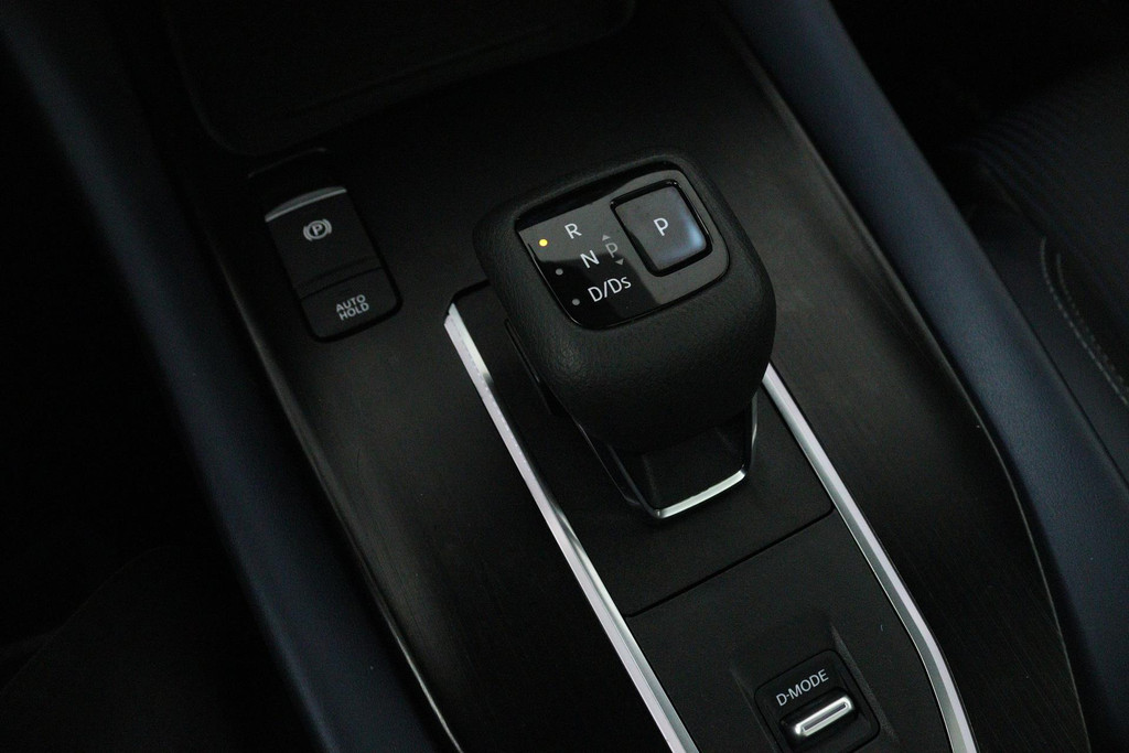 Nissan QASHQAI 1.3 MHEV Xtronic Tekna Plus (PANORAMADAK, TREKHAAK, DIGITALE COCKPIT, CAMERA, STOELVERWARMING, ELEKTR STOELEN) 48591631-15.jpg | Autocentrum Brabant Breda