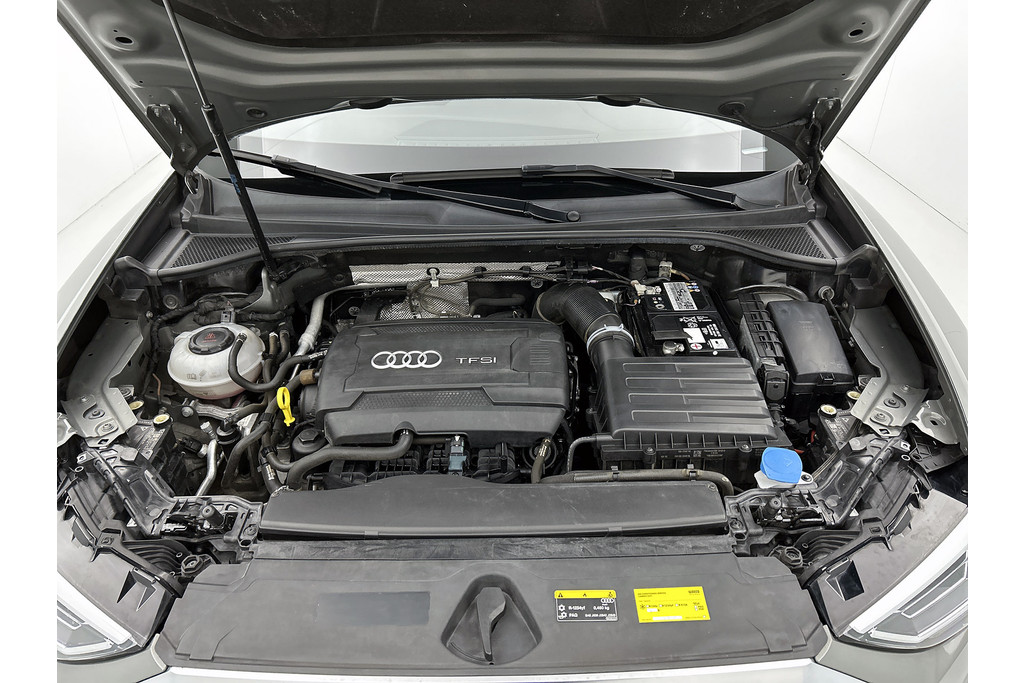 Audi Q3 40 TFSI quattro S Line(NL-auto, Dealer OnderH, Carplay, Digitale Dash, Parkeersensoren V+A, Etc) 48591824-18.jpg | Autocentrum Brabant Breda