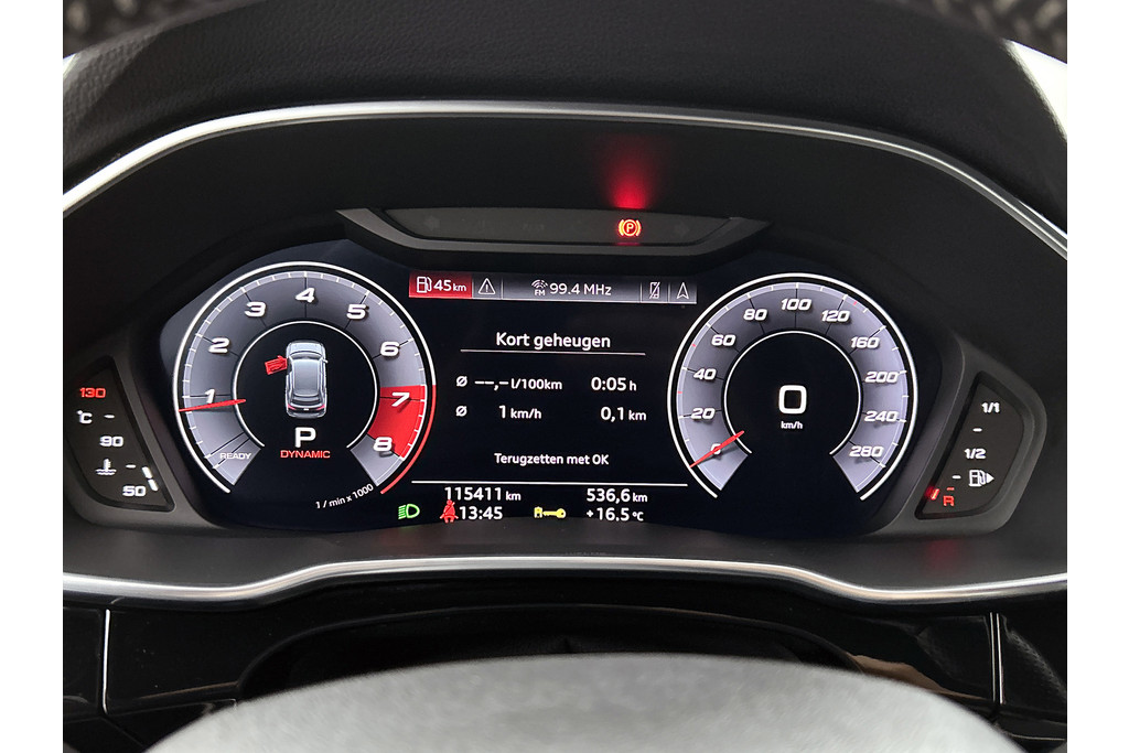 Audi Q3 40 TFSI quattro S Line(NL-auto, Dealer OnderH, Carplay, Digitale Dash, Parkeersensoren V+A, Etc) 48591824-9.jpg | Autocentrum Brabant Breda