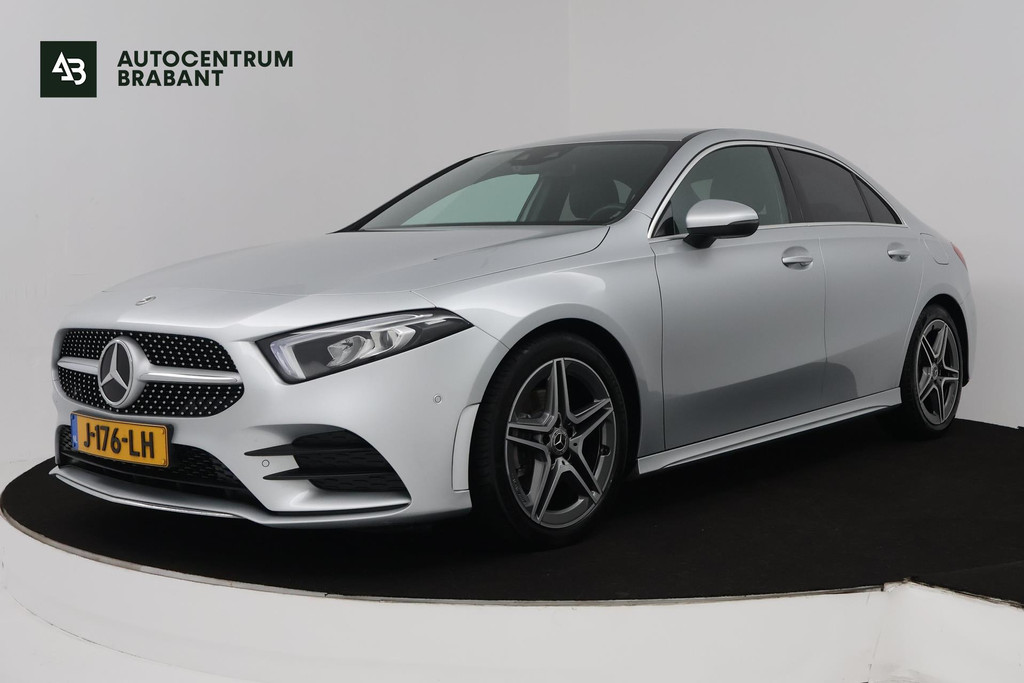 Mercedes-Benz A-Klasse 180 Business Solution AMG (STOELVERWARMING, SFEERVERLICHTING, ACHTERUITRIJCAMERA, CRUISE CONTROL, NAVI) 48596198-0.jpg | Autocentrum Brabant Breda