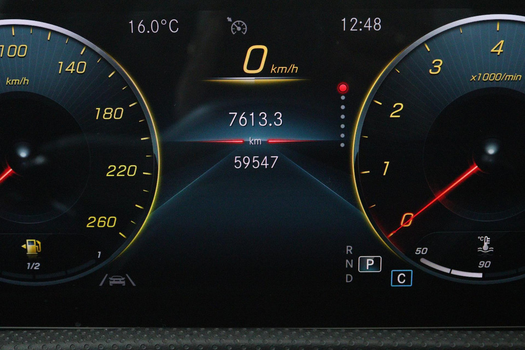 Mercedes-Benz A-Klasse 180 Business Solution AMG (STOELVERWARMING, SFEERVERLICHTING, ACHTERUITRIJCAMERA, CRUISE CONTROL, NAVI) 48596198-8.jpg | Autocentrum Brabant Breda