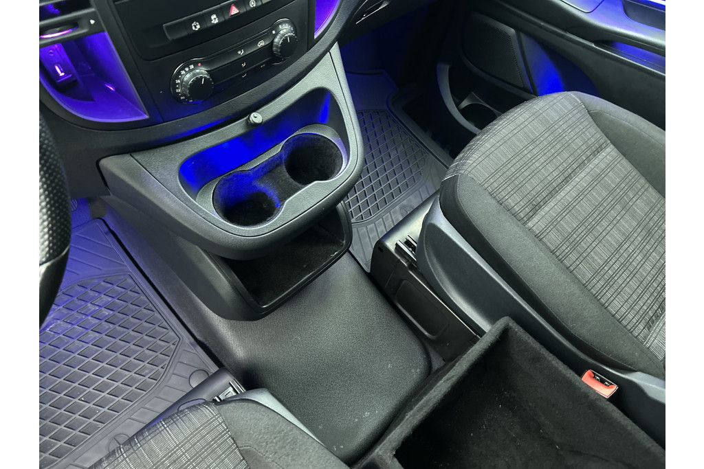 Mercedes-Benz Vito 119 CDI BlueTEC | 191PK | BTW | SFEERVER | CAMO GLAS | StoelverW | AchterCAM | TrekH | Cruise | ETC 48612219-17.jpg | Autocentrum Brabant Breda