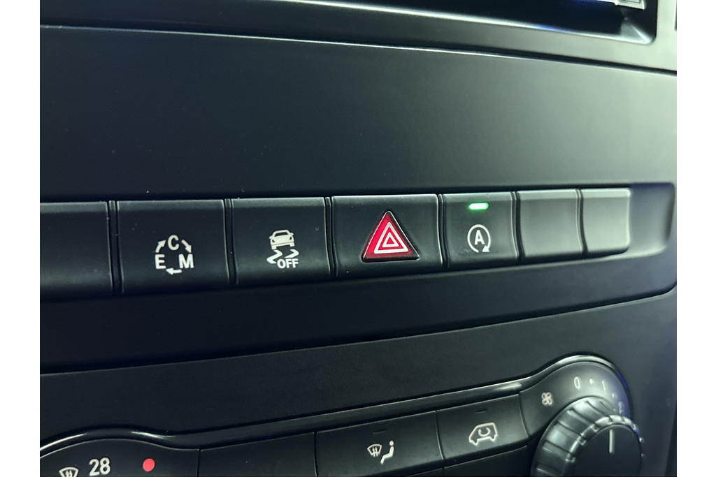 Mercedes-Benz Vito 119 CDI BlueTEC | 191PK | BTW | SFEERVER | CAMO GLAS | StoelverW | AchterCAM | TrekH | Cruise | ETC 48612219-19.jpg | Autocentrum Brabant Breda