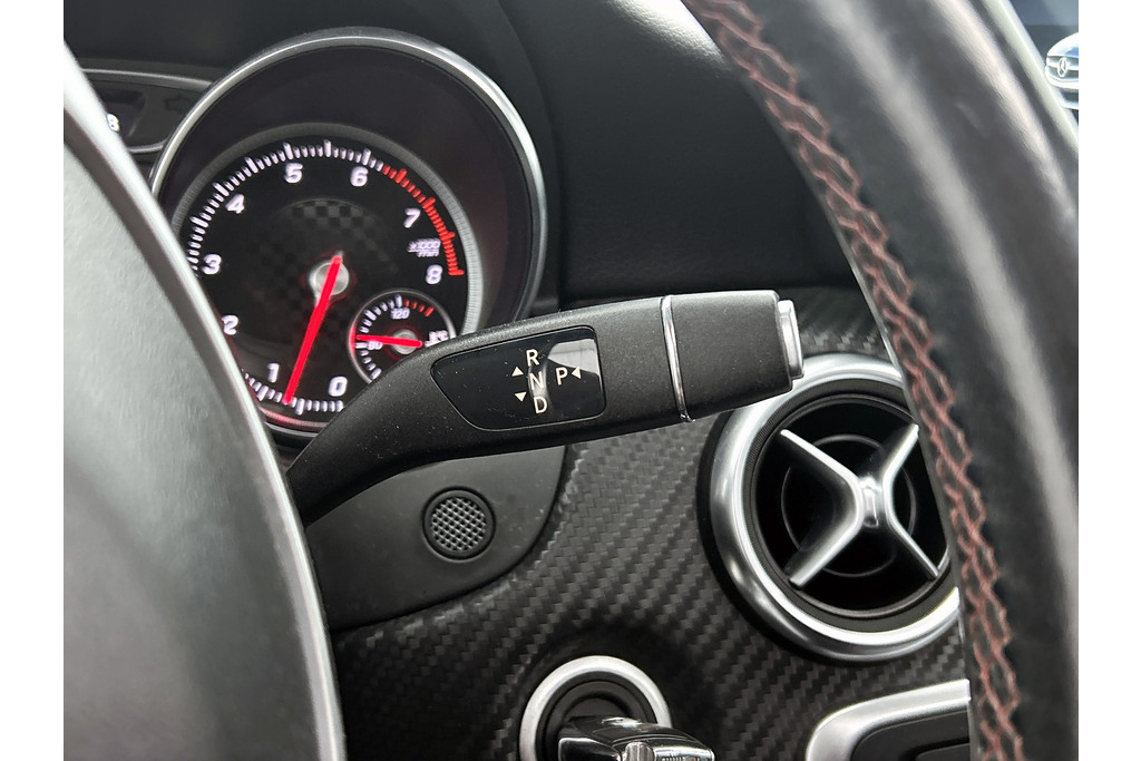 Mercedes-Benz A-Klasse 180 AMG Sport Automaat (PANORAMADAK, NAVIGATIE, PARKEERSENSOREN, SPORTSTOELEN) 48617727-11.jpg | Autocentrum Brabant Breda