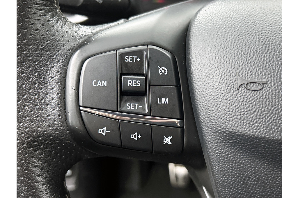 Ford Fiesta 1.0 EcoBoost ST-Line (NAVIGATIE, CARPLAY, LED, STUURBEDIENING, CLIMA, 1e EIGENAAR, GOED ONDERHOUDEN) 48618634-5.jpg | Autocentrum Brabant Breda